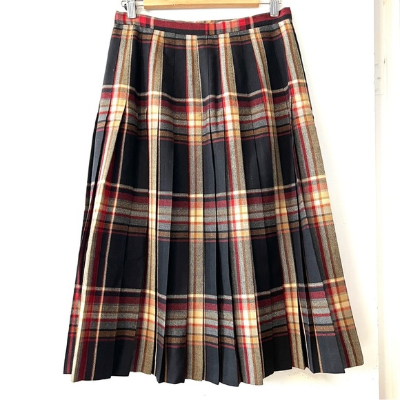 Vintage Ladies Kilt All Wool Plaid A-Line Pleated Skirt Highland Wear Fall Midi - Picture 2 of 7